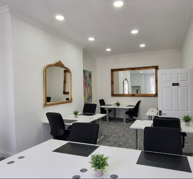Suite 52 photo 3