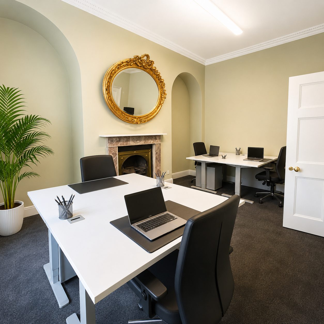 Prosperity 19 - 23 Lower Baggot St. photo 2