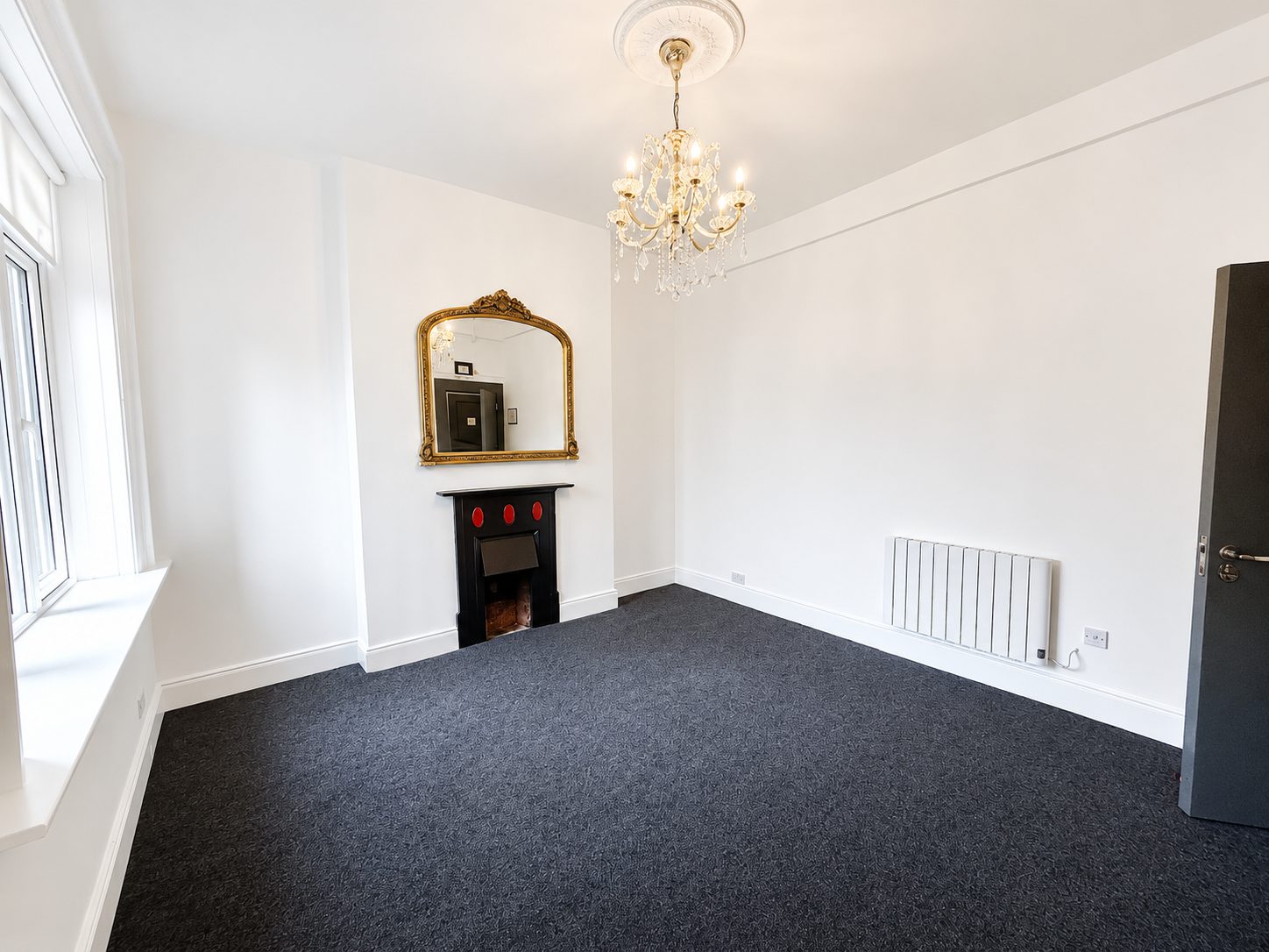 Suite 9 photo 2